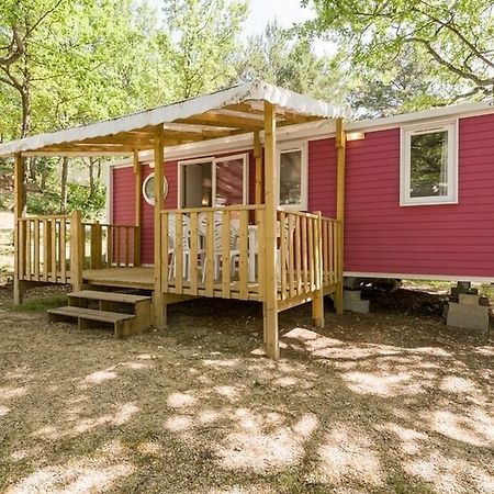 Camping Domaine De Chanteraine 弗尔东河畔莱萨莱 外观 照片